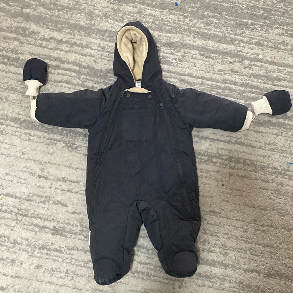 7am Enfant Snowsuit 6-12mo. Navy blue